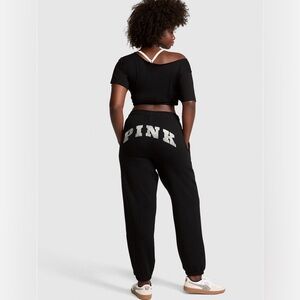 PINK VICTORIAS SECRET IVY FLEECE CAMPUS SWEATPANTS